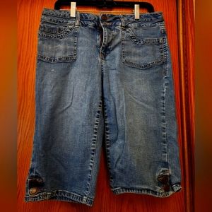 Sonoma denim capris